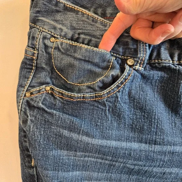 Rue21 Plus Size 14 Curvy High Waisted Button Fly Crop Jeans Denim Flattering Fit - Picture 3 of 10